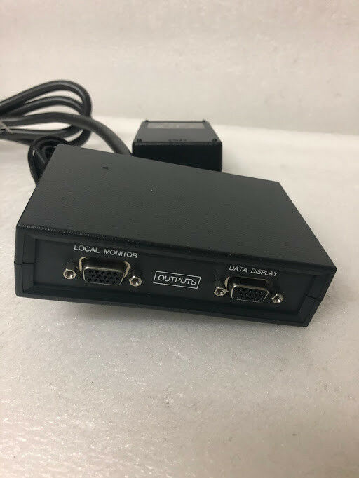 Extron P/2 Da2 Plus VGA Splitter Distribution Amplifier 33-055-12 Rev C ...