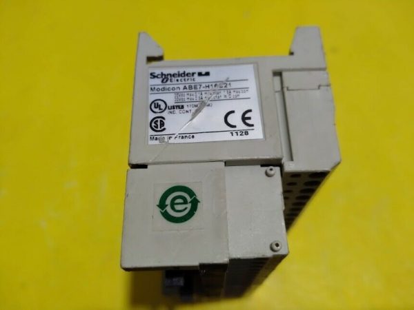 Bas de caisse gris origine pour Yamaha Ovetto / Neos -08 Bas de caisse gris origine pour Yamaha Ovetto / Neos -08