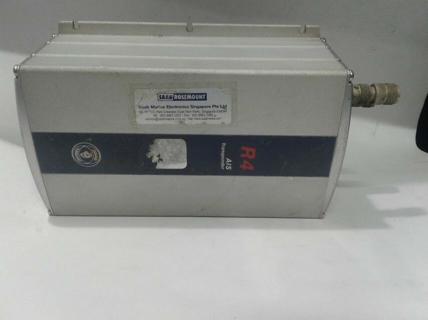 Saab Transpondertech 7000 100-550 R4-AIS shipborne Class A Transponder ...