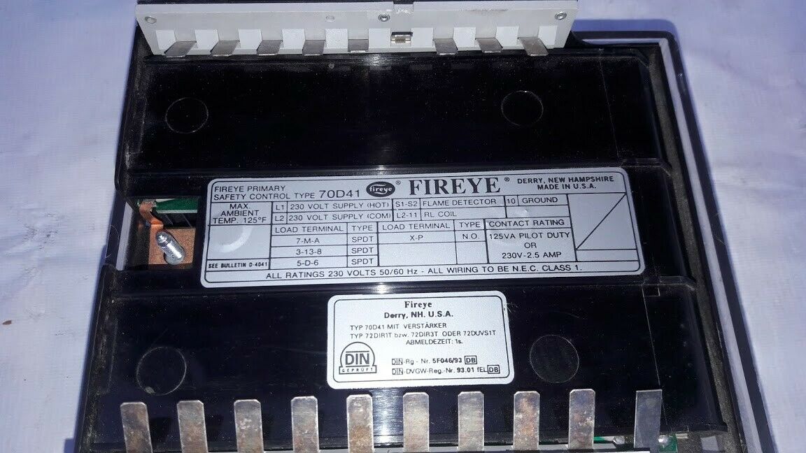 New Fireye Primary Safety Control Type 70D41 Ser D Solid State Burner ...