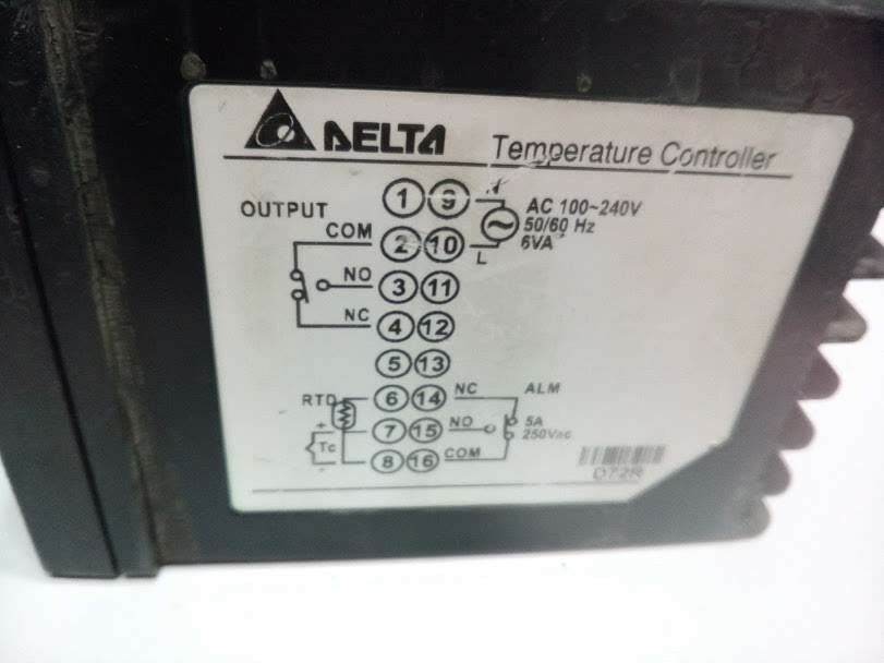 Delta DTD 7272 Temperature Controller DTD7272R0 V1.00 - Industrial SOL ...