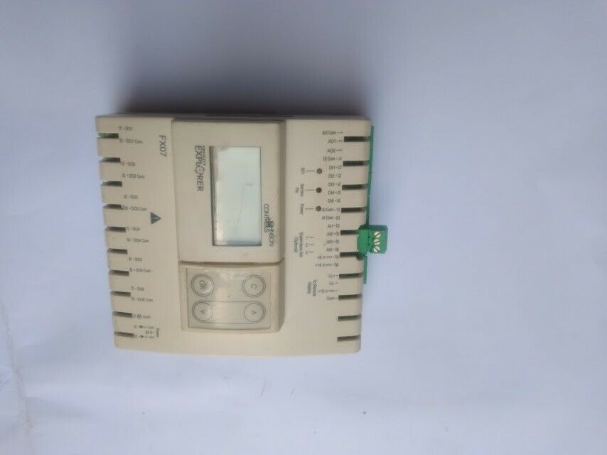 Johnson Controls LPFX07D51000C FX07 Controller With Integrated Display Industrial SOL Pte Ltd
