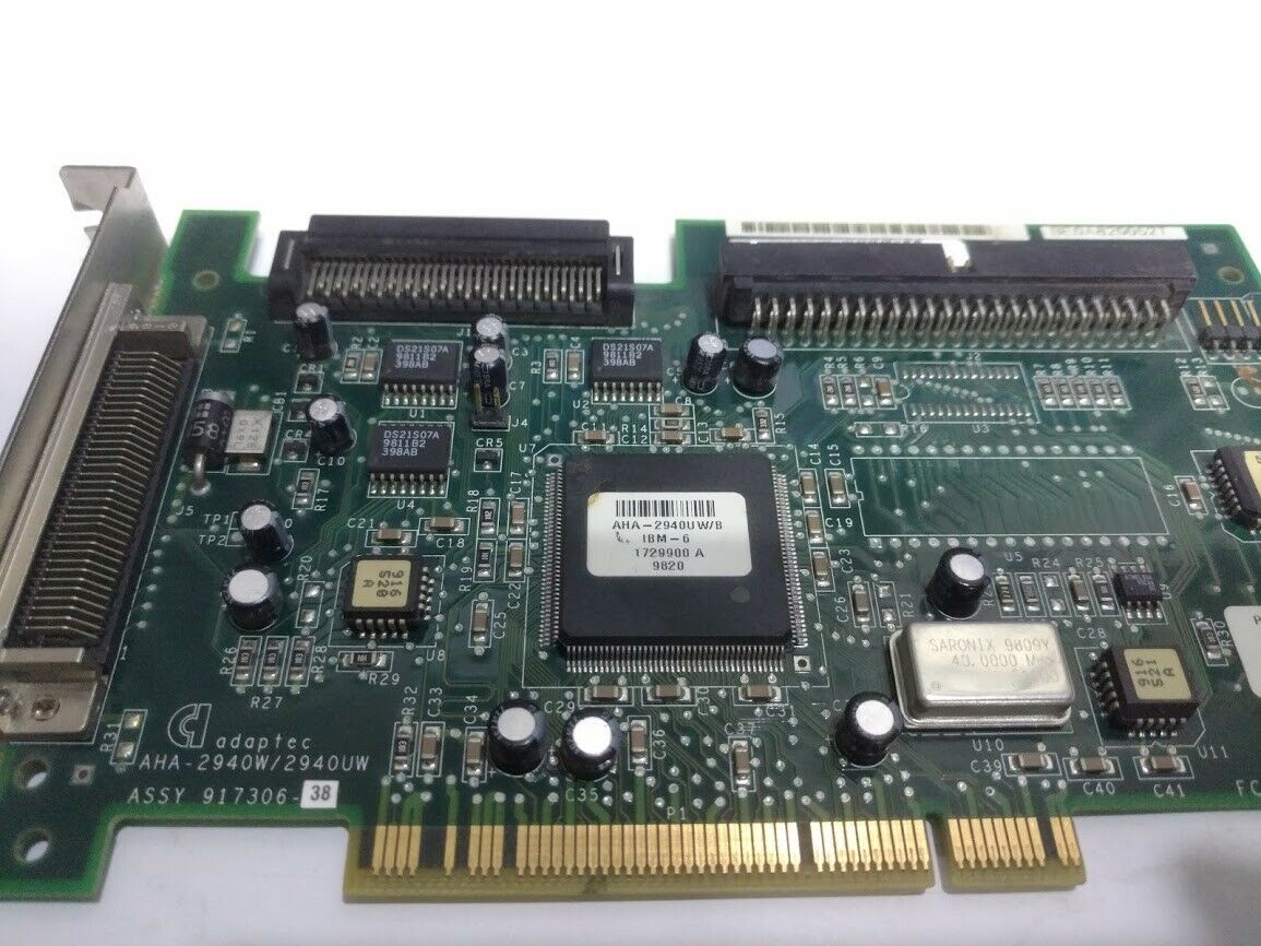 Adaptec AHA2940W/2940UW 94530002 D PCI SCSI Controller AHA2940UW