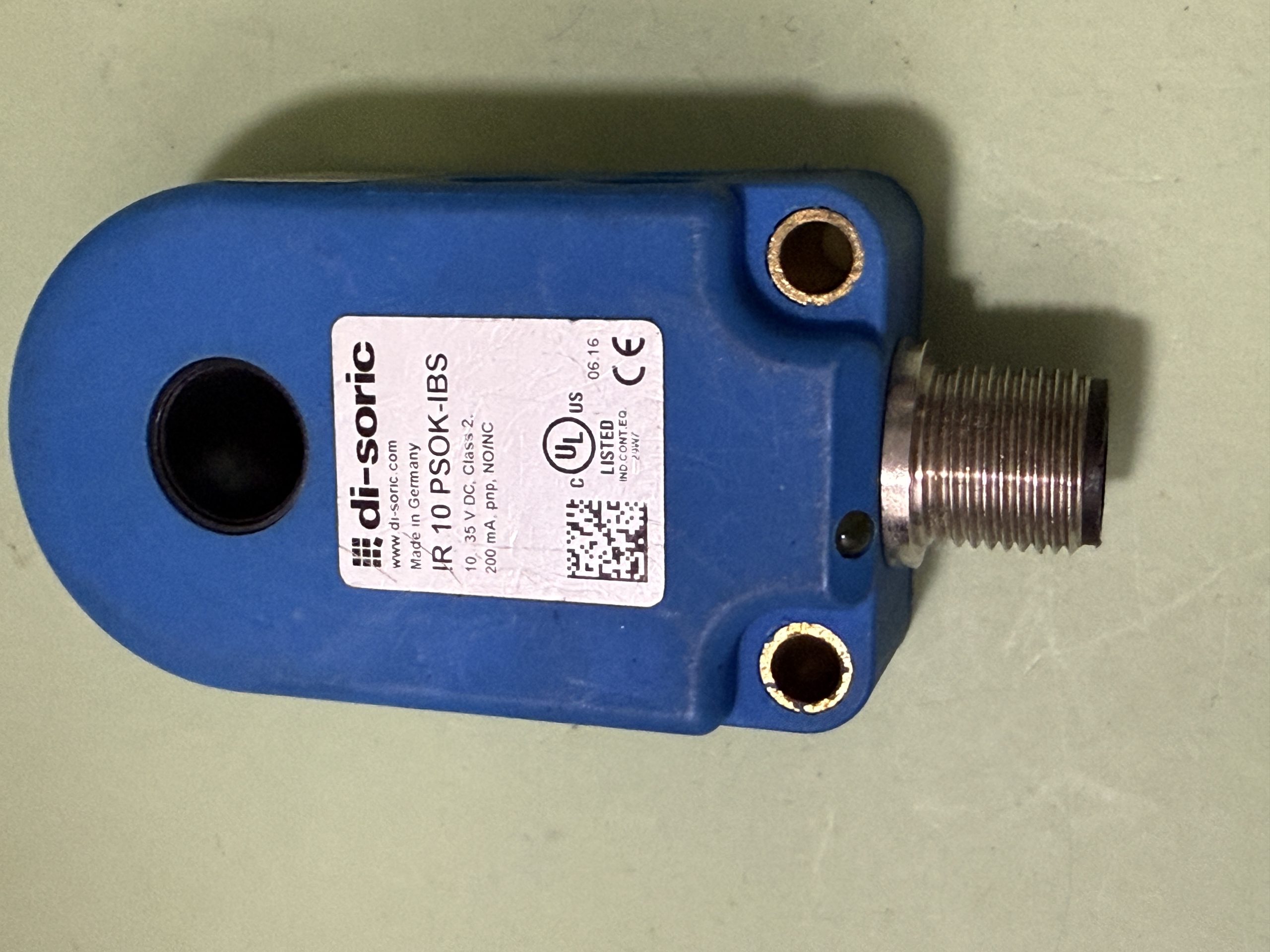 The DI-SORIC IR 10 PSOK-IBS is an inductive ring sensor