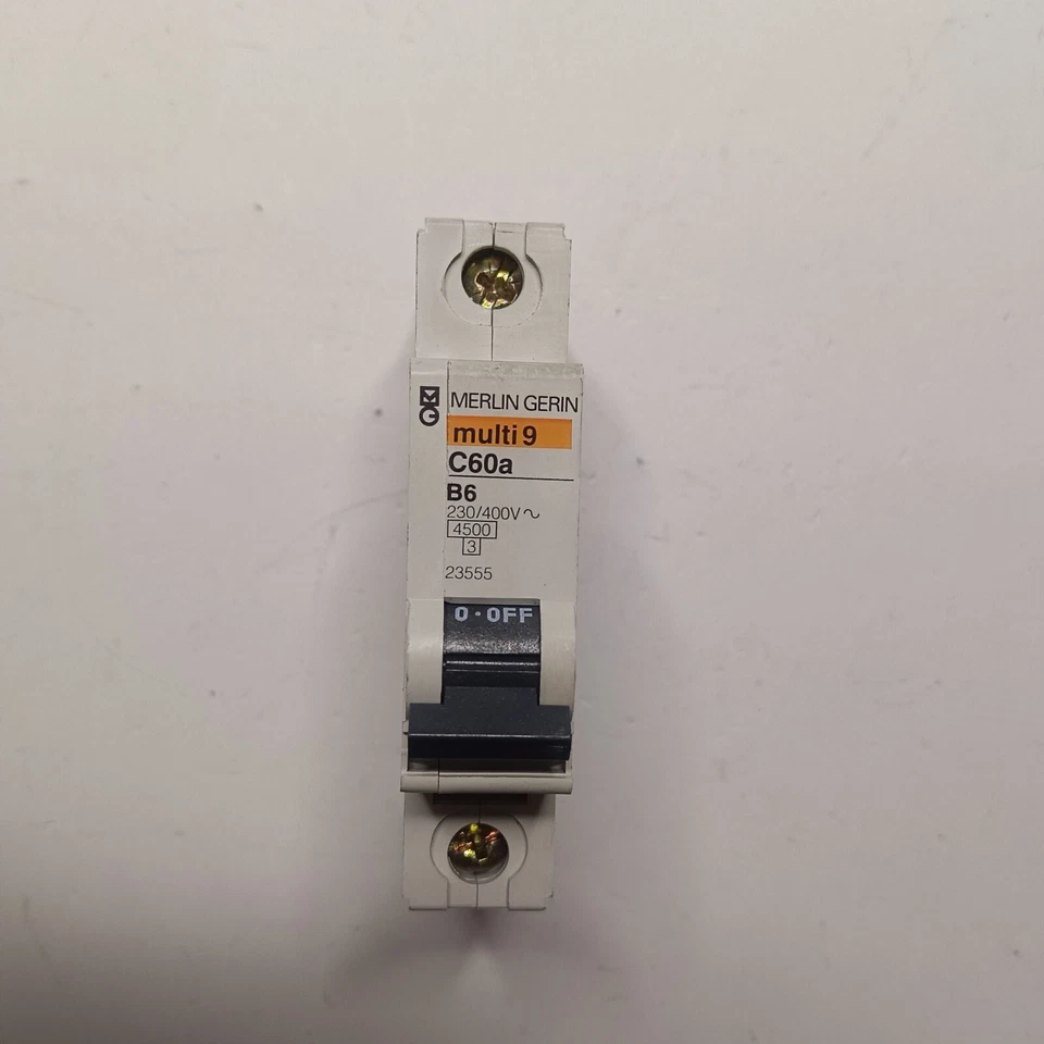 Merlin Gerin Multi9 C60a B6 1P Circuit Breaker 23555 230/400V