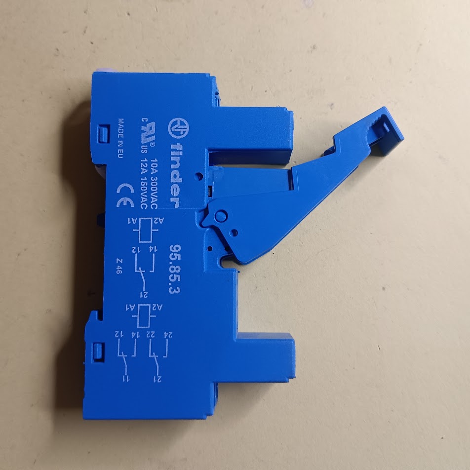 Finder 95.85.3 Relay Socket for 40 Series Electromagnetic Relays 8-pin ...